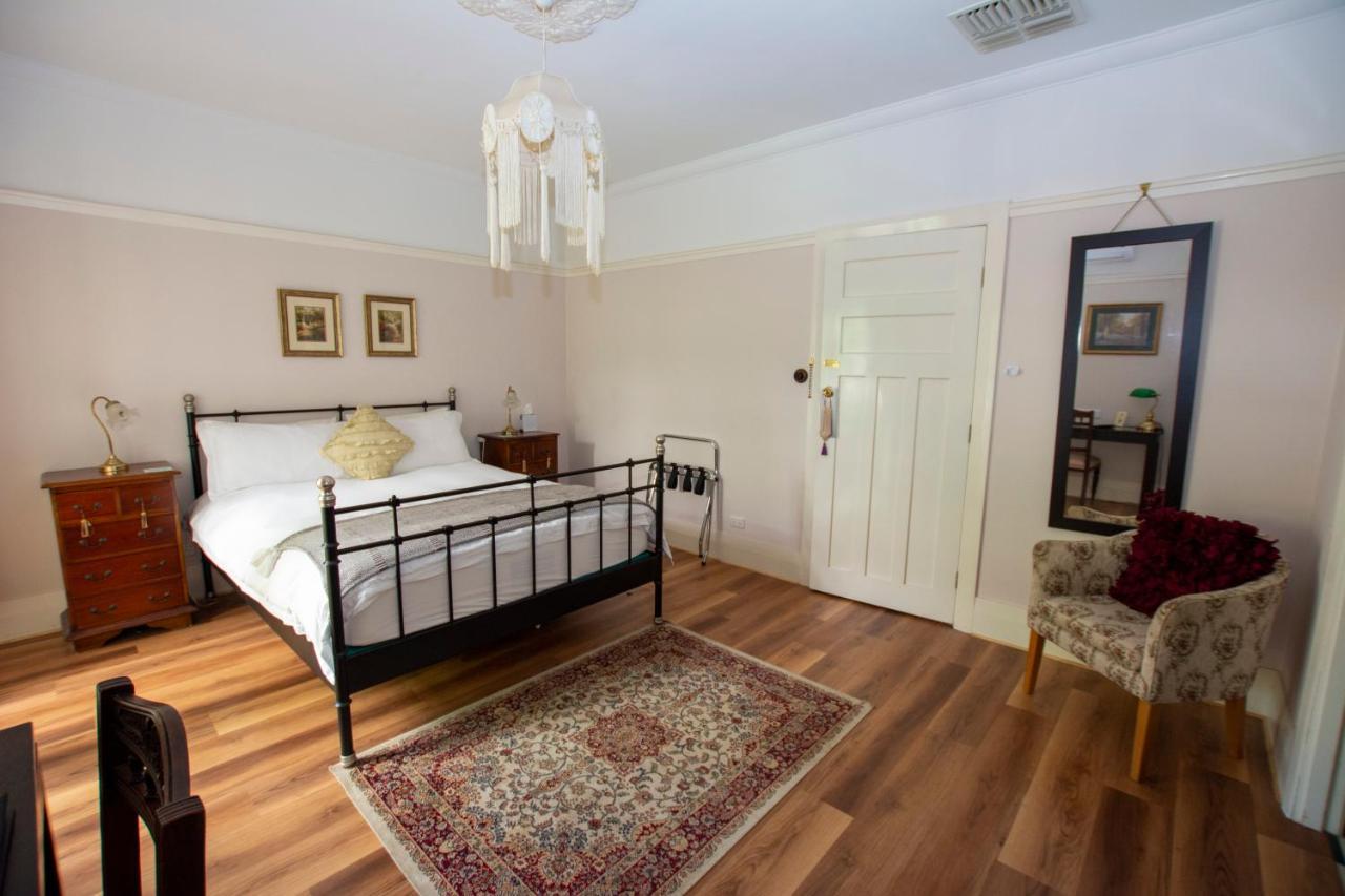 Rosebridge House Bed & Breakfast Adult Retreat Gooseberry Hill Exterior photo