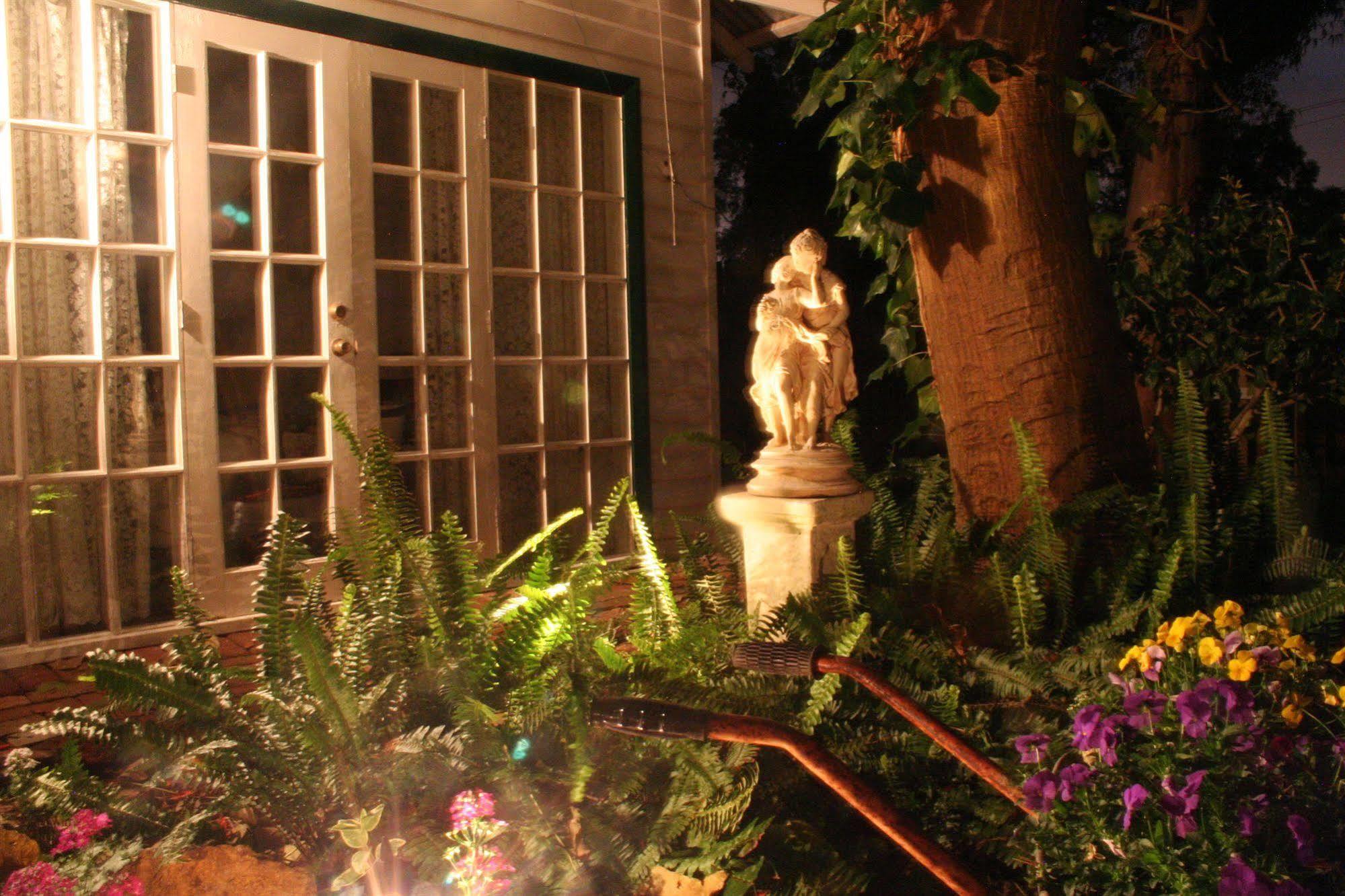 Rosebridge House Bed & Breakfast Adult Retreat Gooseberry Hill Exterior photo